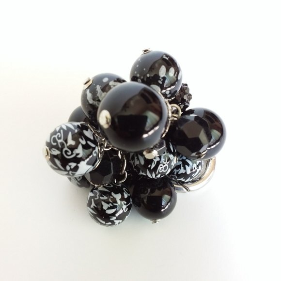 Black Silver Purse Key Charm - Picture 4 of 7